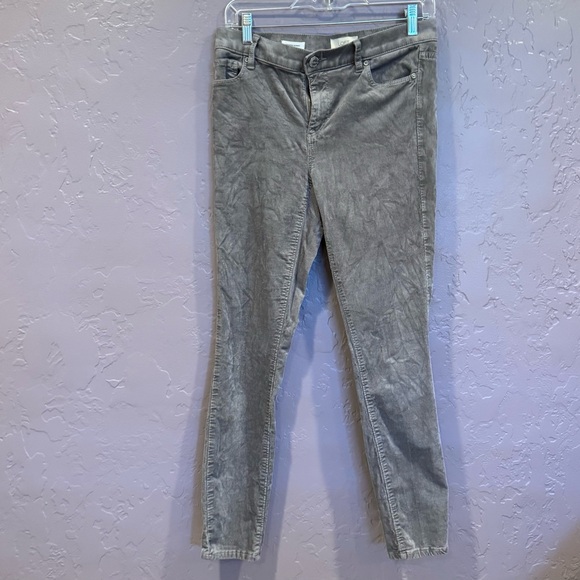LOFT Pants - LOFT Corduroy Pants - 4 ❤️
